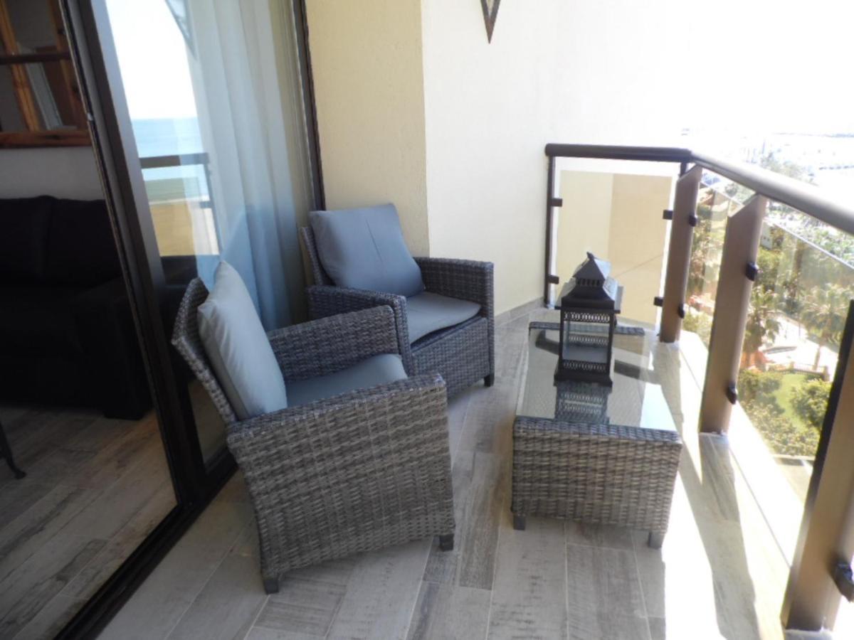 Puerto Marina Apartment Benalmadena Luaran gambar